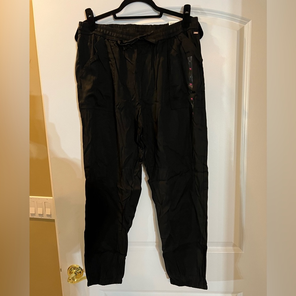 Victoria’s Secret Womens Easy Joggers Size Large